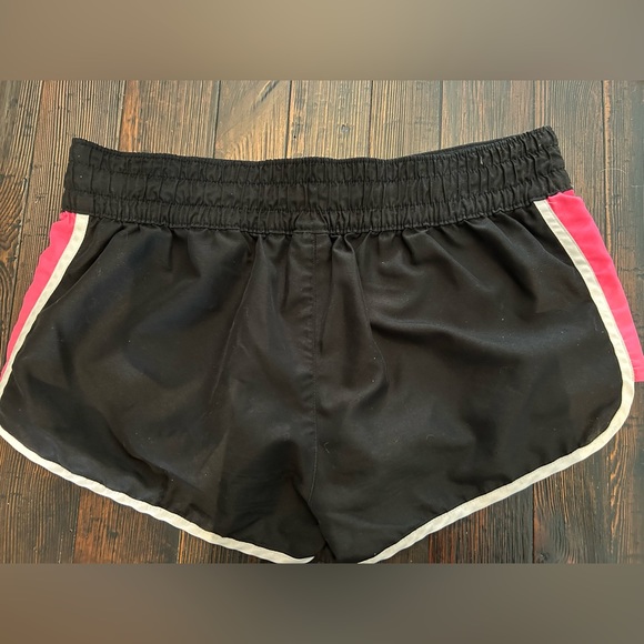 Old Navy Womens Medium Athletic Running Shorts - Picture 5 of 7